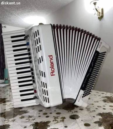 Roland fr3s  dragspel