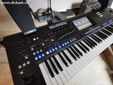 Yamaha Genos Digital Workstation 76 Keyboard