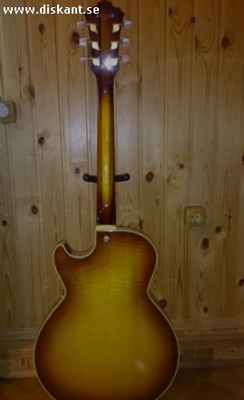 Ibanez George Benson GB-100, 2004 modell.