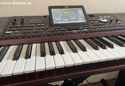 Korg Pa-1000 61 Key Professional Arranger Keyboard