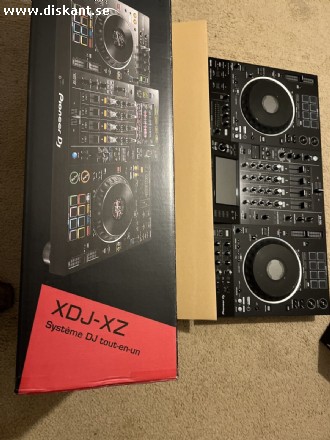 Pioneer CDJ-2000NXS2, DJM-900NXS2,Pioneer CDJ-3000