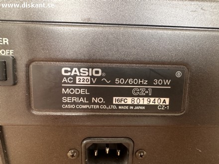 Casio CZ-1, en ägare. Knappt använd.