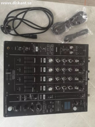 2x Pioneer Cdj 2000 Nxs2 med 1x Djm 900 Nxs2