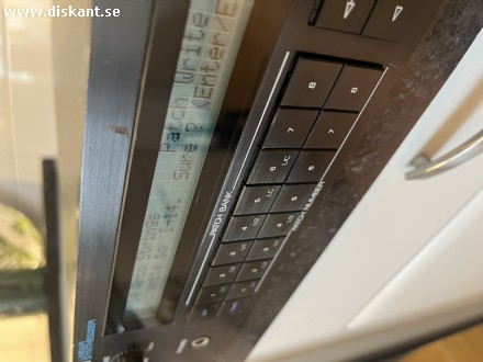 Roland D-550