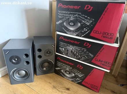 DJM900 Nexus Mixer och CDJ2000 Nexus X 2 Plus M1 A