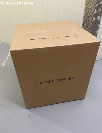 Bang & Olufsen BeoLab 19 i förpackning, aldrig anv