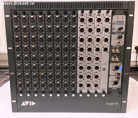 Avid Stage 64 with 64/32 In case