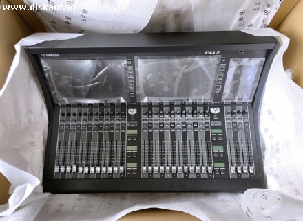 Yamaha DM7