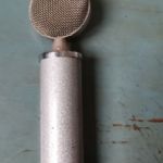 Vintage mikrofon neumann Från 1956