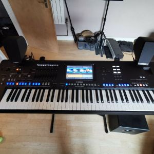 Yamaha Genos Digital Workstation 76 Keyboard