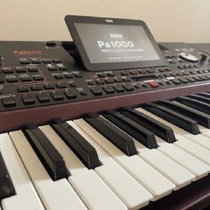 Korg Pa-1000 61 Key Professional Arranger Keyboard